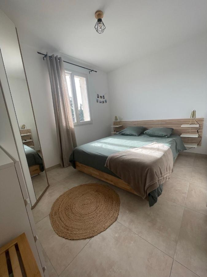 Le Lourmarinois Apartment ภายนอก รูปภาพ